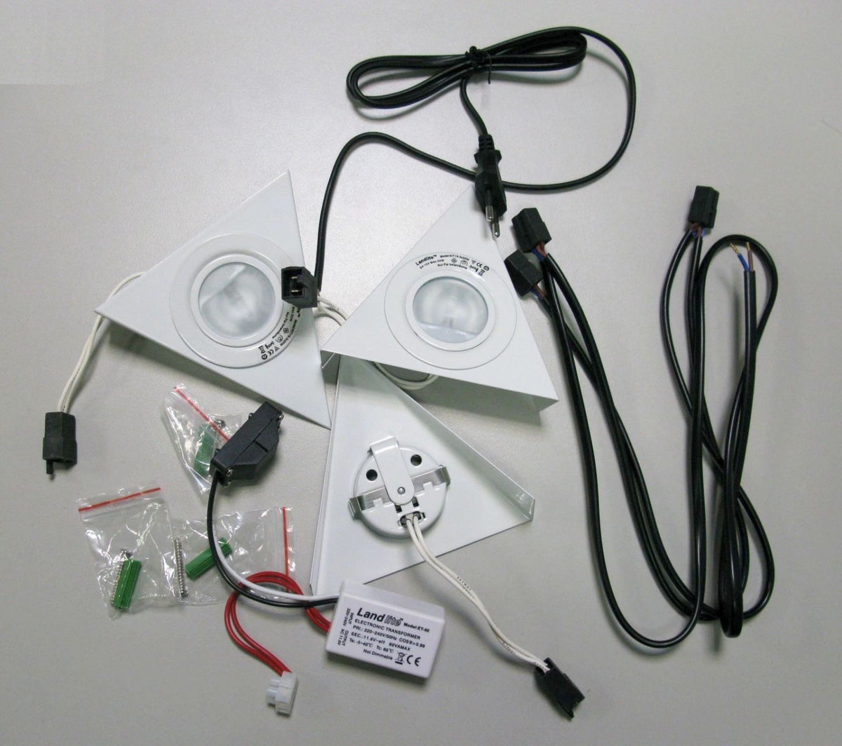 KIT-15-3X20W, white, Halogen Kits